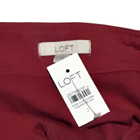 Red Denim LOFT Button Up Skirt, with Tie Waist and Side Pockets. - Picture 4 of 4